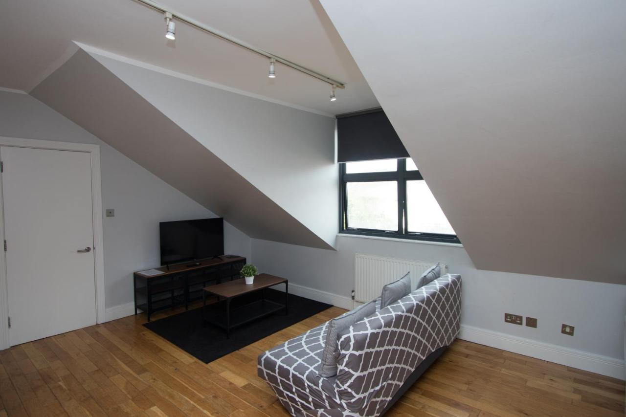 Westciti Serviced Apartment *